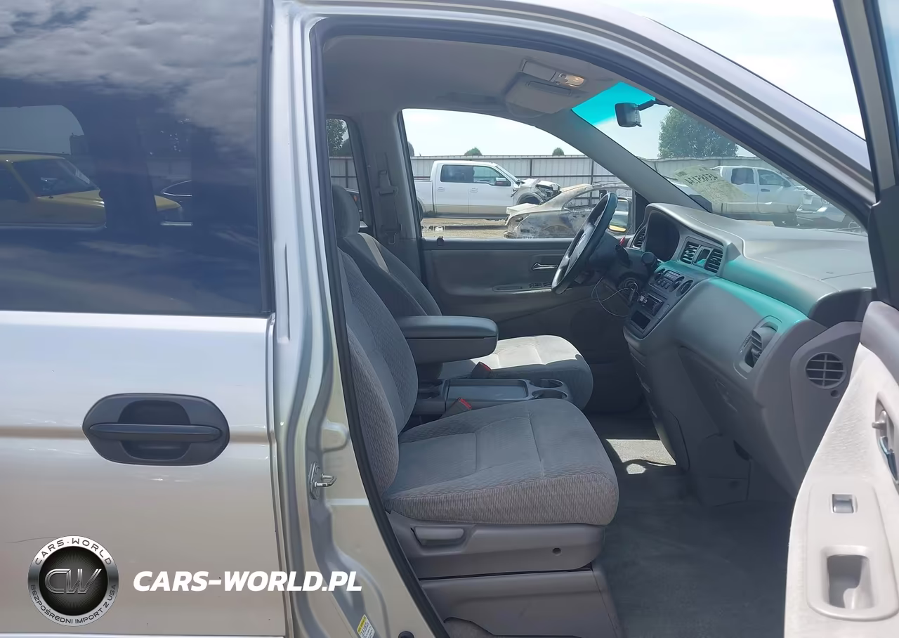 2004 Honda Odyssey Lx VIN:5FNRL185X4B010529 - 5