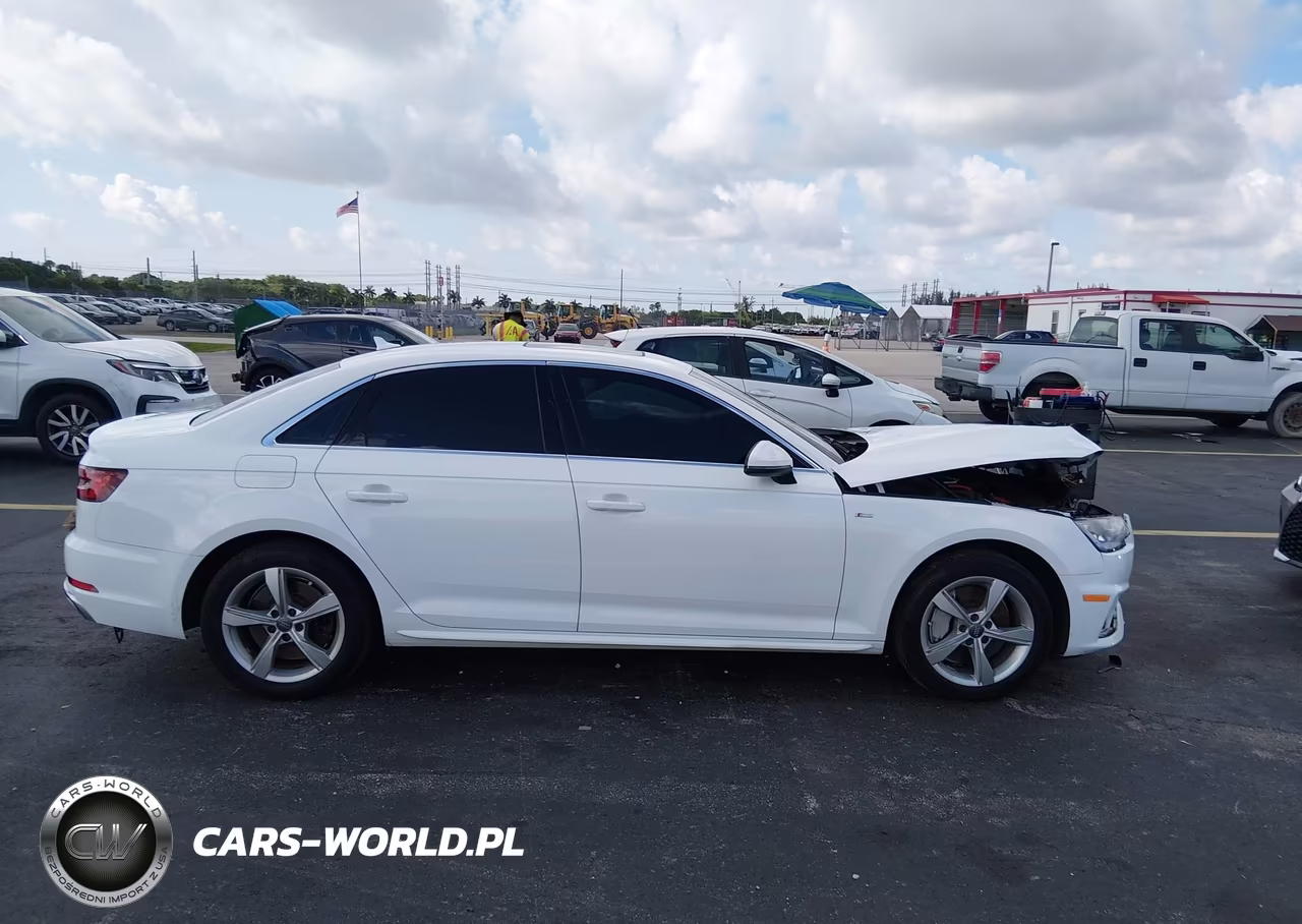 2019 Audi A4 45 Premium VIN:WAUDNAF47KA053663 - 13