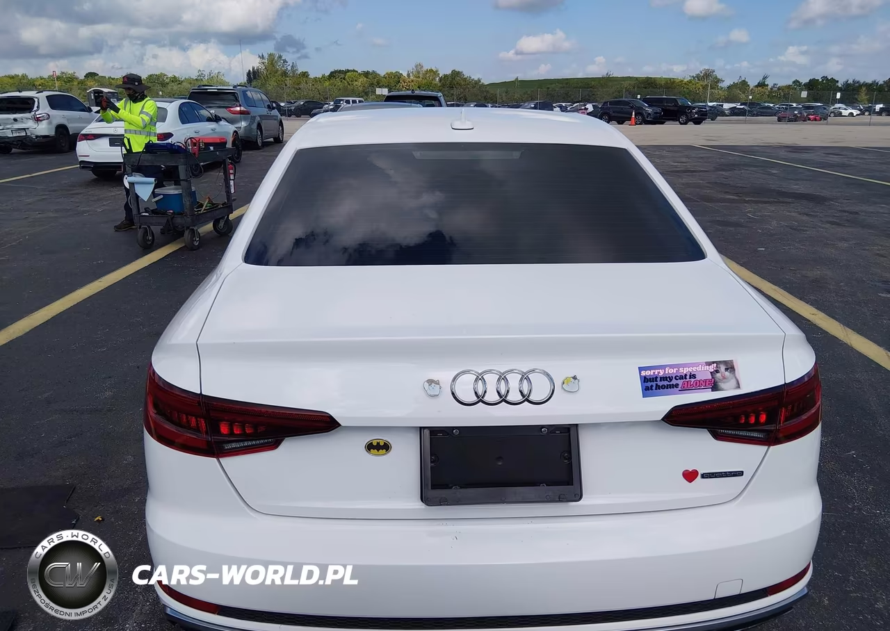 2019 Audi A4 45 Premium VIN:WAUDNAF47KA053663 - 16