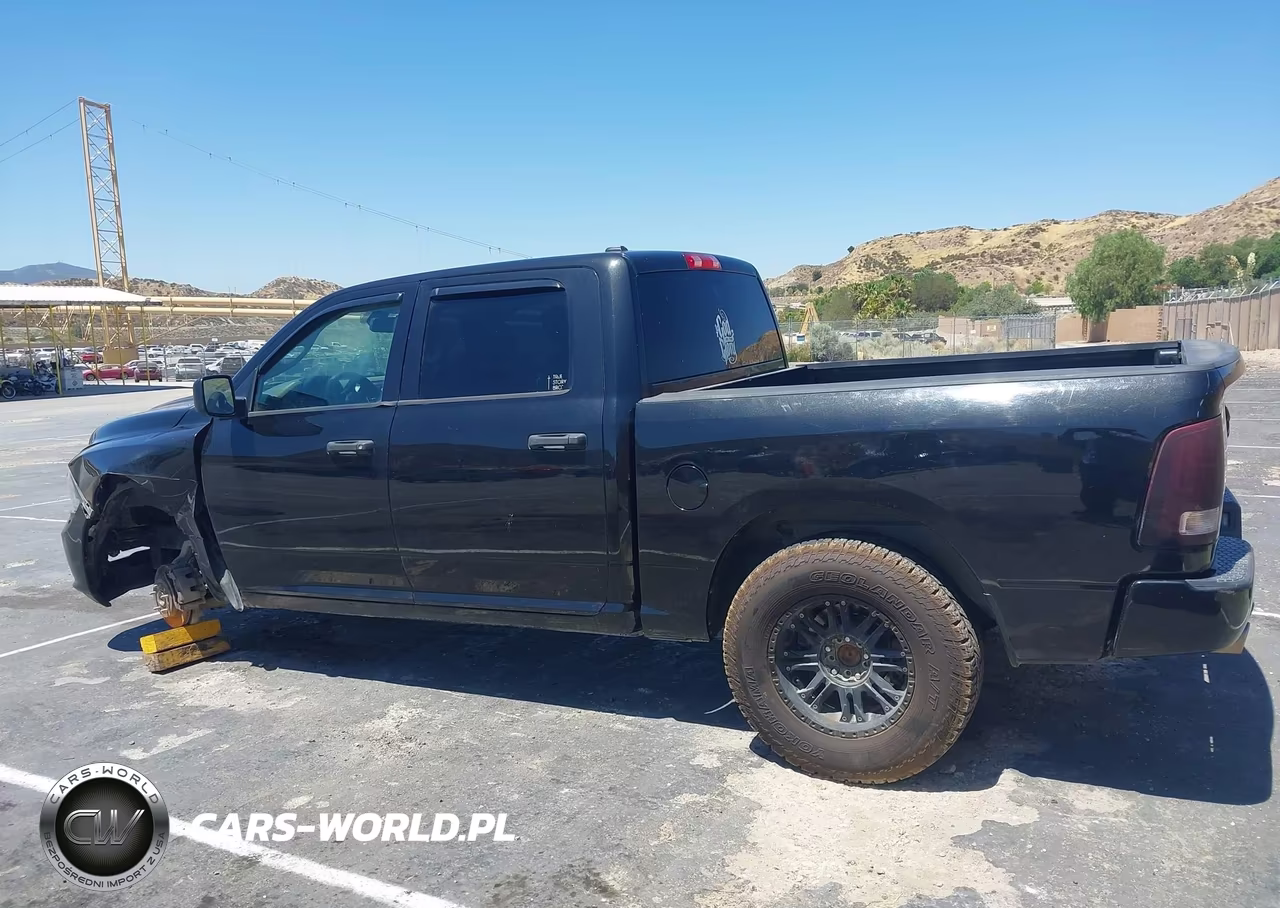 2015 Ram 1500 Express VIN:1C6RR6KT0FS629432 - 15