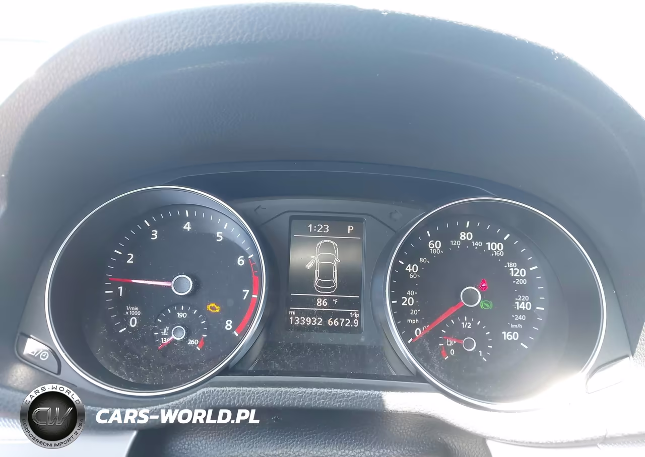 2016 Volkswagen Passat 1.8T S VIN:1VWAT7A37GC042636 - 7