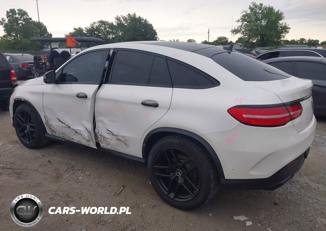 2017 Mercedes-Benz Amg Gle 43 Coupe 4Matic VIN:4JGED6EB2HA060371 - 3