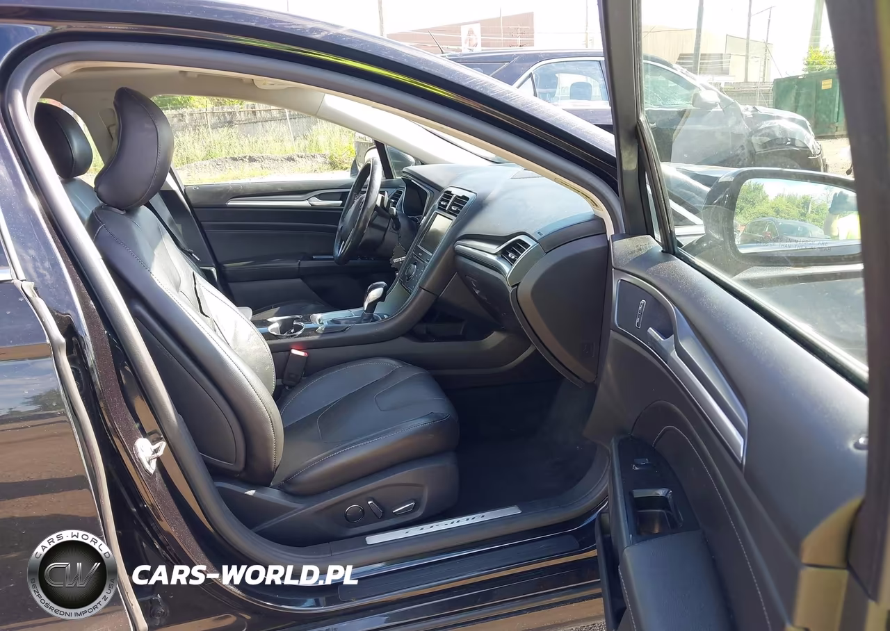 2015 Ford Fusion Titanium VIN:3FA6P0K95FR303291 - 5