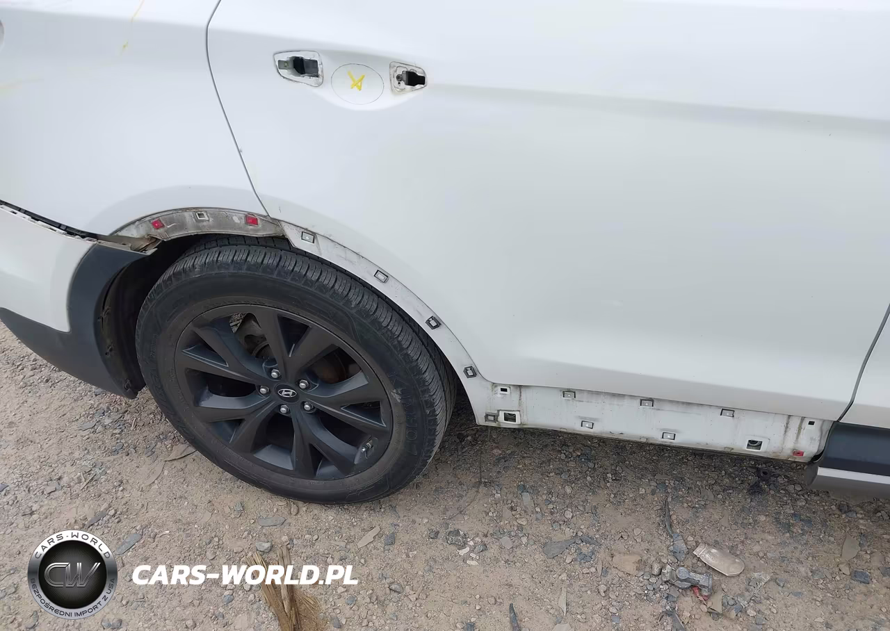 2017 Hyundai Santa Fe Sport 2.0T Ultimate VIN:5XYZW4LAXHG406004 - 18