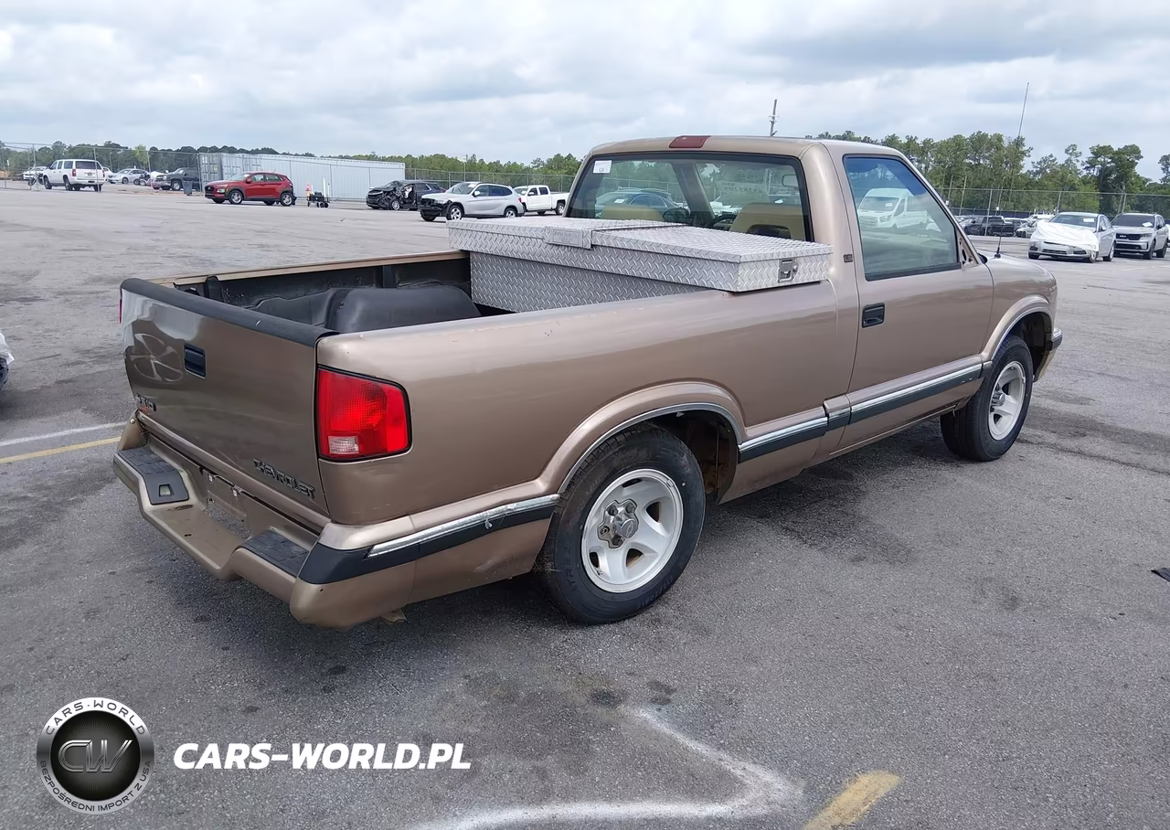 1996 Chevrolet S Truck S10 VIN:1GCCS1444T8142299 - 4