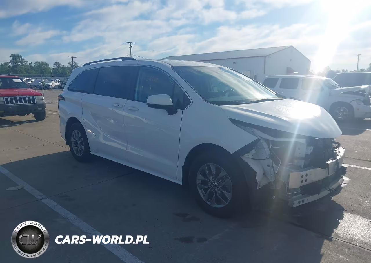 2022 Toyota Sienna Le – zdjęcie 1 z 17