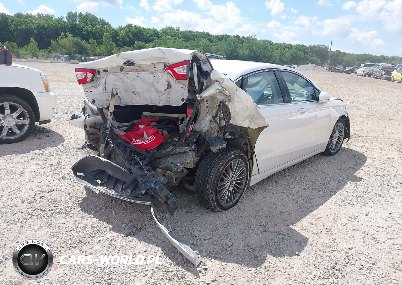 2013 Ford Fusion Se VIN:3FA6P0HR3DR107435 - 4
