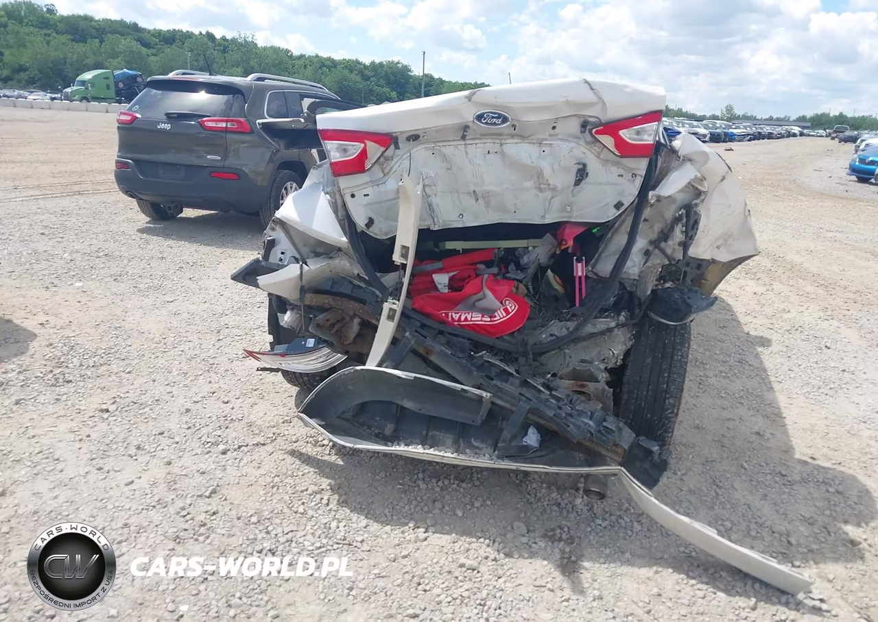 2013 Ford Fusion Se VIN:3FA6P0HR3DR107435 - 6