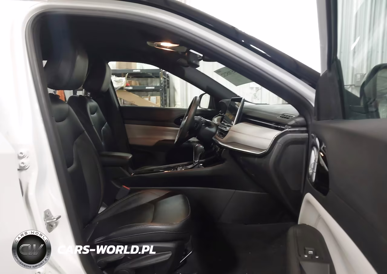 2023 Jeep Compass Limited 4X4 VIN:3C4NJDCN1PT567462 - 5