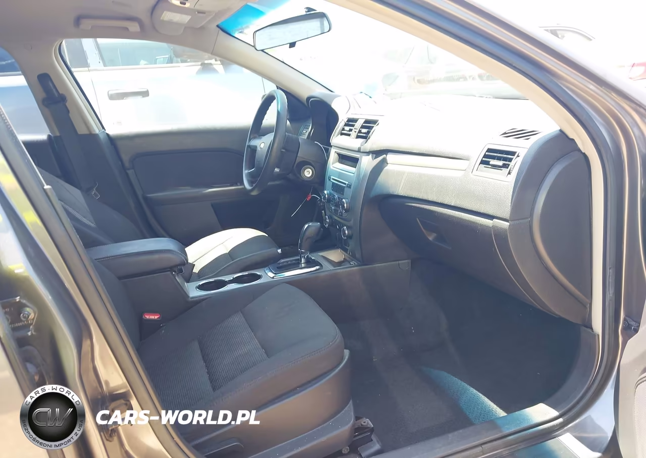 2012 Ford Fusion Se VIN:3FAHP0HA8CR397348 - 5