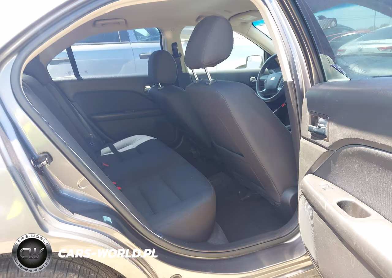 2012 Ford Fusion Se VIN:3FAHP0HA8CR397348 - 8