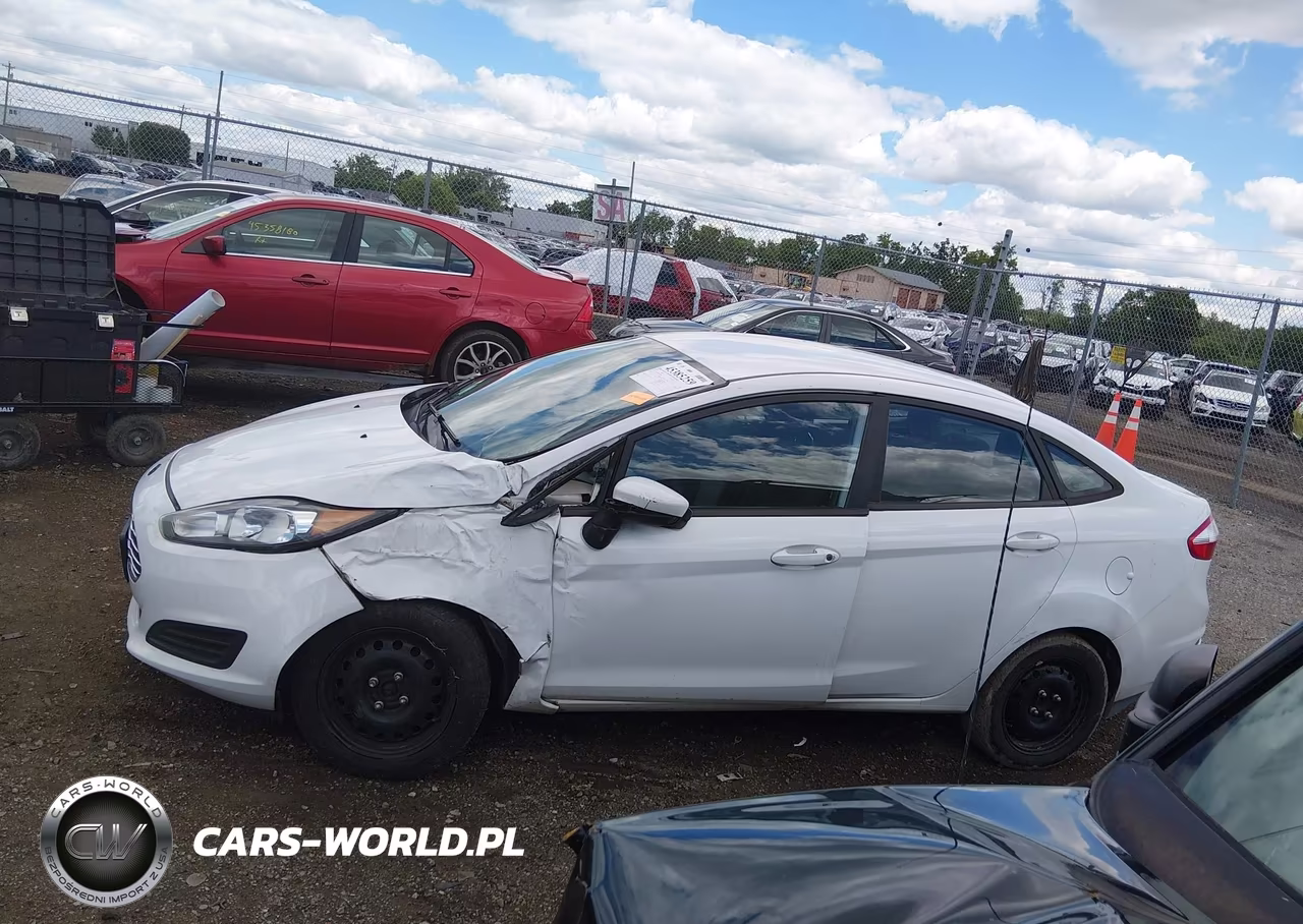 2017 Ford Fiesta S VIN:3FADP4AJ8HM109588 - 14