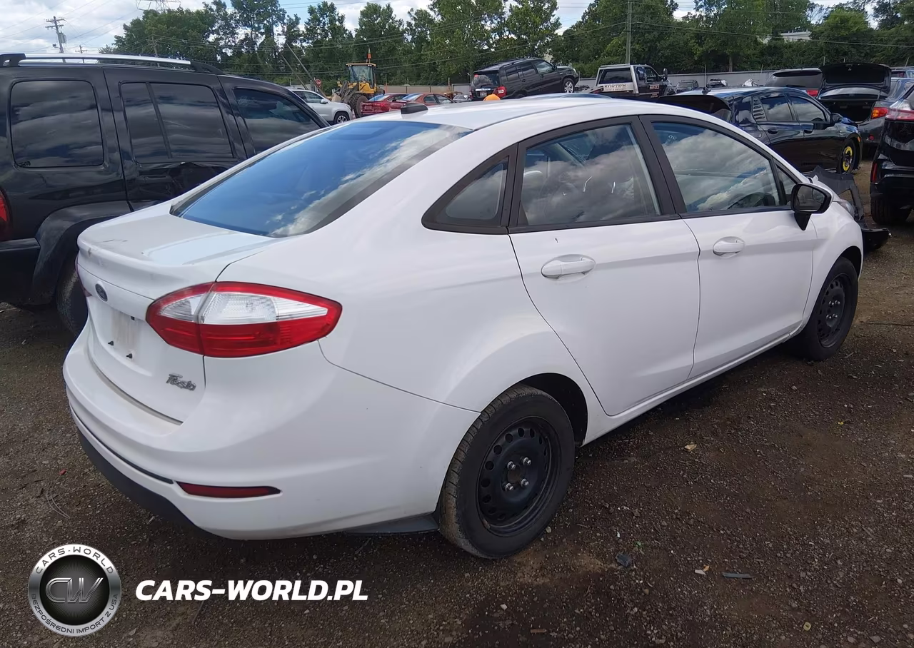 2017 Ford Fiesta S VIN:3FADP4AJ8HM109588 - 4