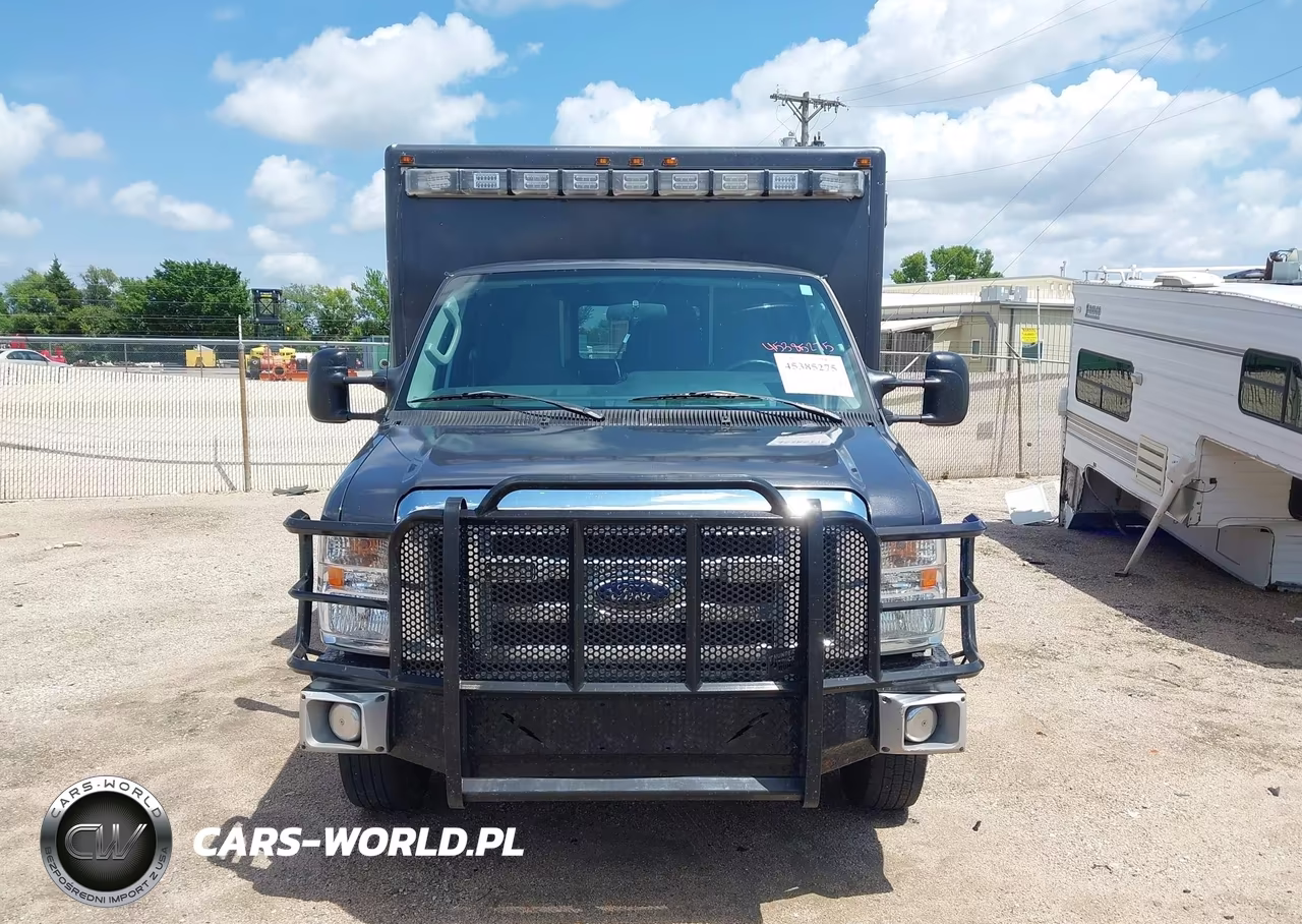 2011 Ford Econoline Commercial Cutaway VIN:1FDWE3FS2BDA45549 - 12