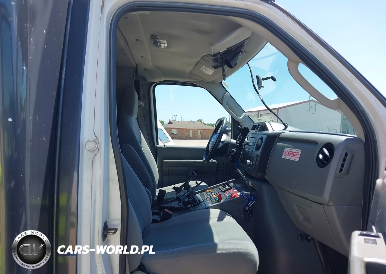 2011 Ford Econoline Commercial Cutaway VIN:1FDWE3FS2BDA45549 - 7