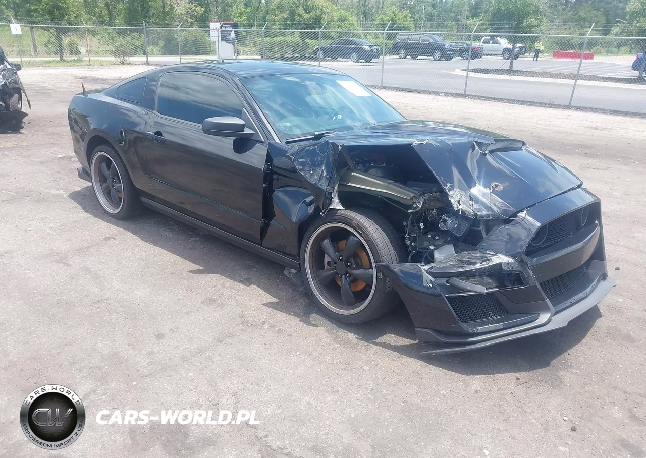 2014 Ford Mustang V6-V6 Premium