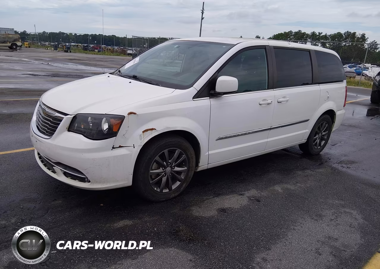 2015 Chrysler Town & Country S VIN:2C4RC1HG4FR710734 - 2