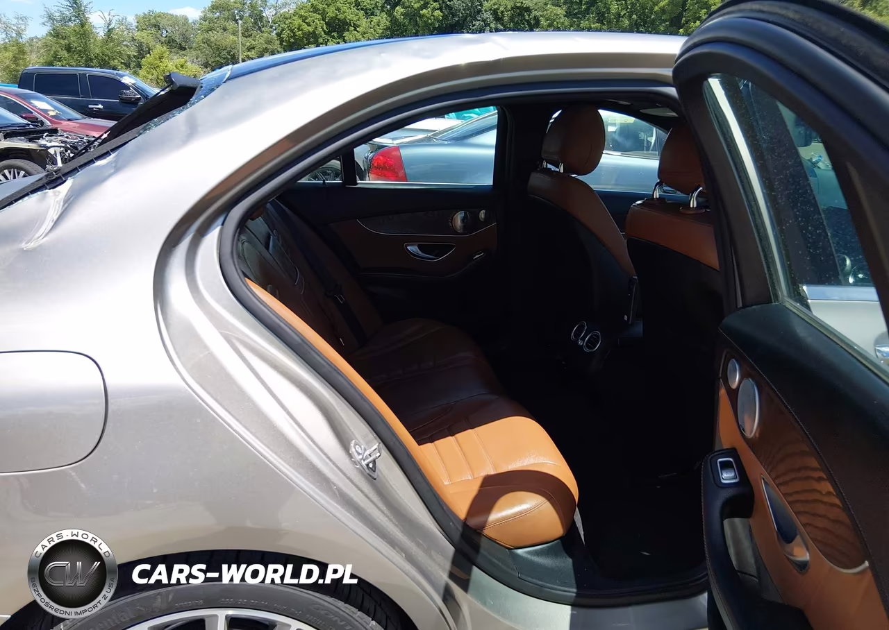 2019 Mercedes-Benz C 300 4Matic VIN:55SWF8EB5KU271463 - 8