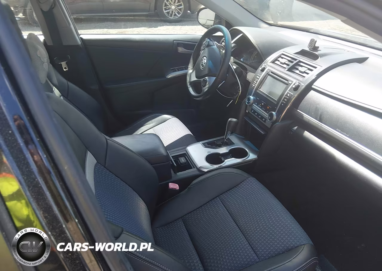 2014 Toyota Camry Se VIN:4T1BF1FK1EU744160 - 5