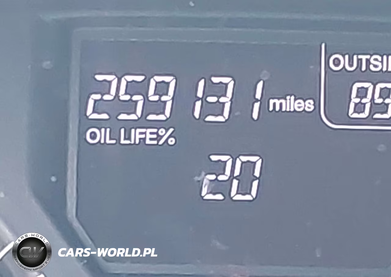 2016 Honda Odyssey Se VIN:5FNRL5H34GB040975 - 16