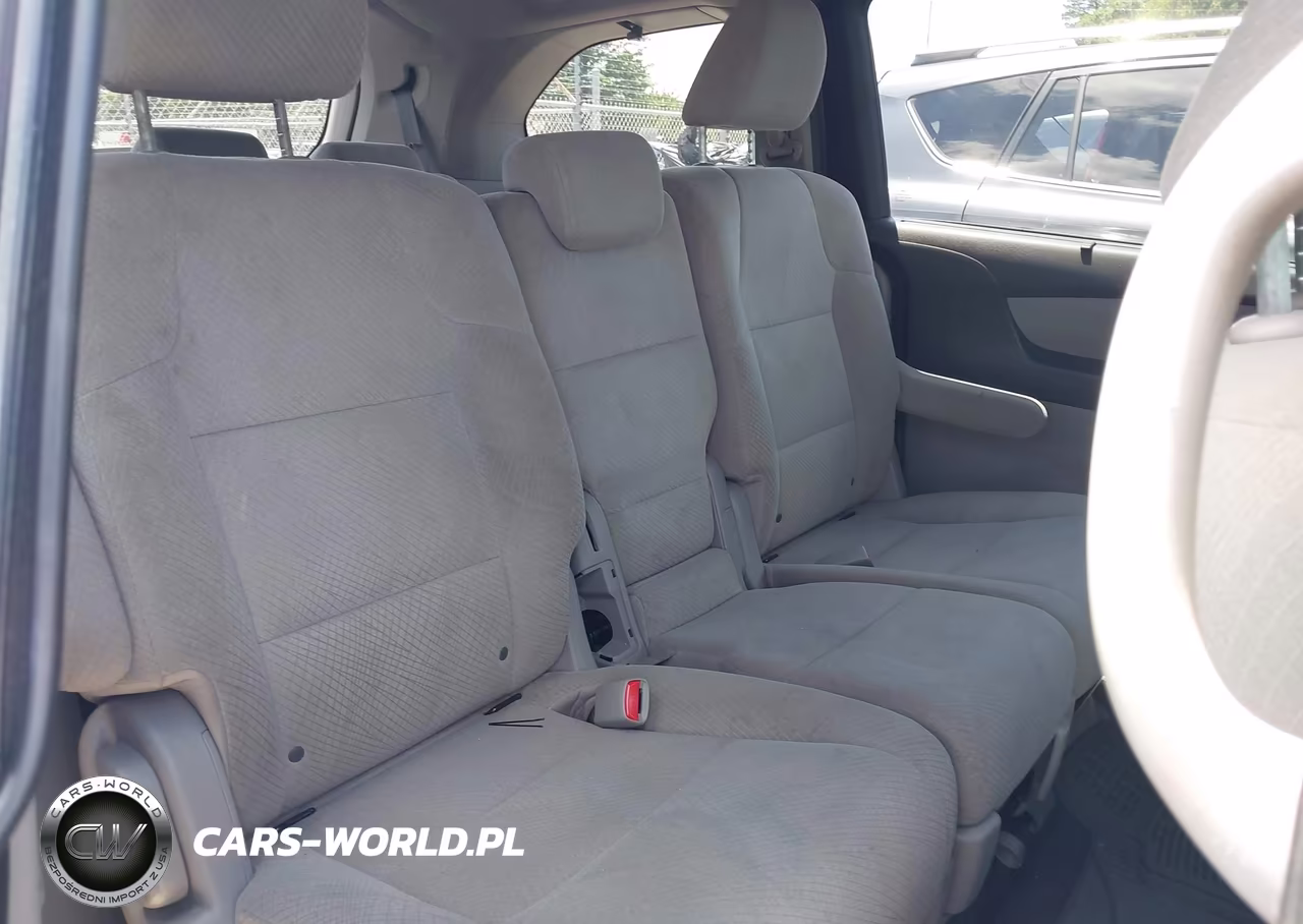2016 Honda Odyssey Se VIN:5FNRL5H34GB040975 - 8