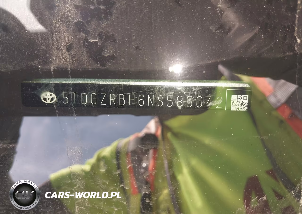 2022 Toyota Highlander Xle VIN:5TDGZRBH6NS586042 - 9