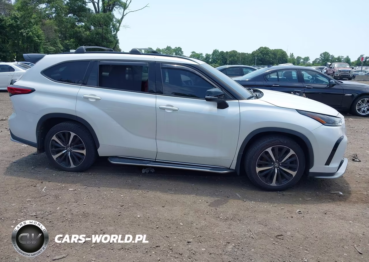 2021 Toyota Highlander Xse VIN:5TDJZRBH1MS114335 - 13