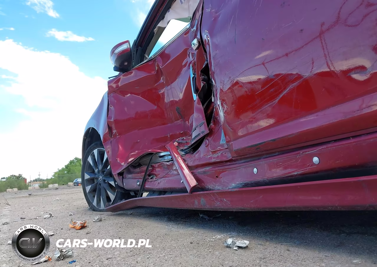 2018 Nissan Sentra VIN:3N1CB7AP9JY202437 - 15