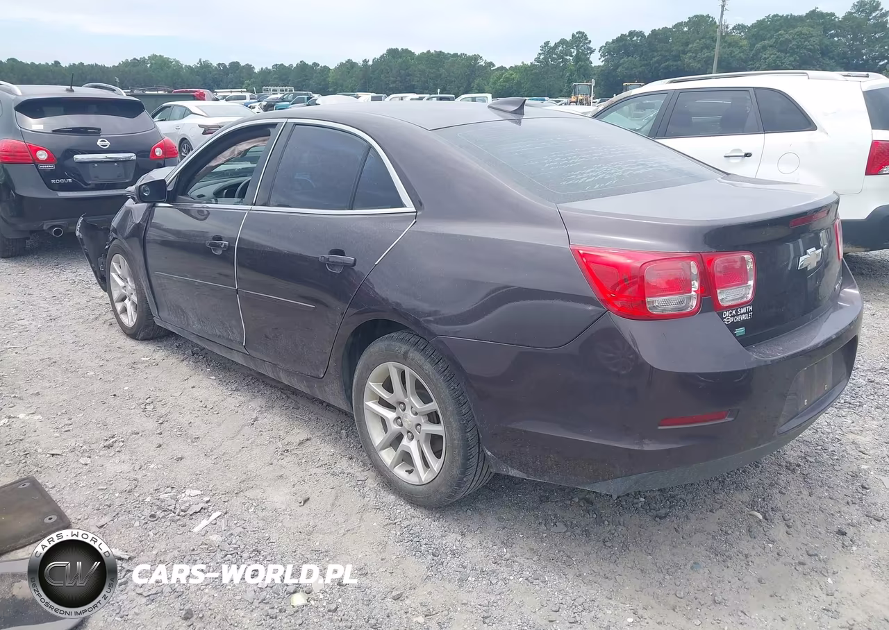 2015 Chevrolet Malibu 1Lt VIN:1G11C5SL3FF130532 - 3