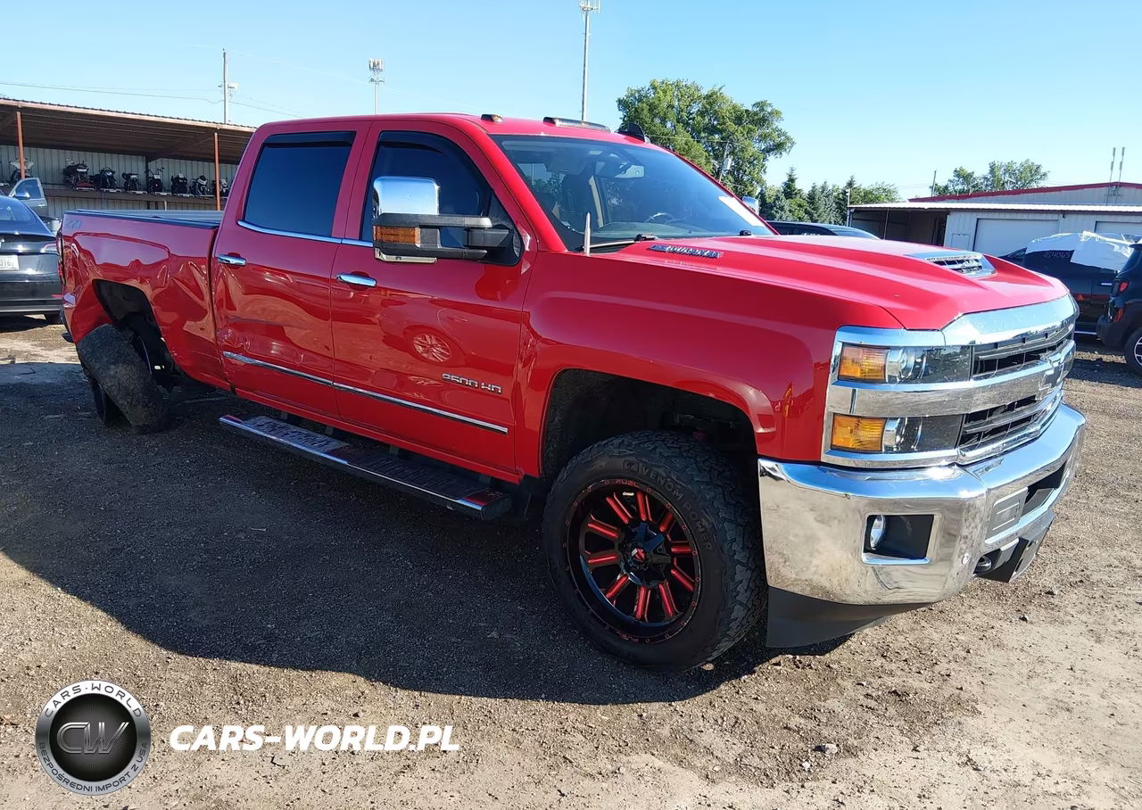 2018 Chevrolet Silverado 2500Hd Ltz – zdjęcie 1 z 16