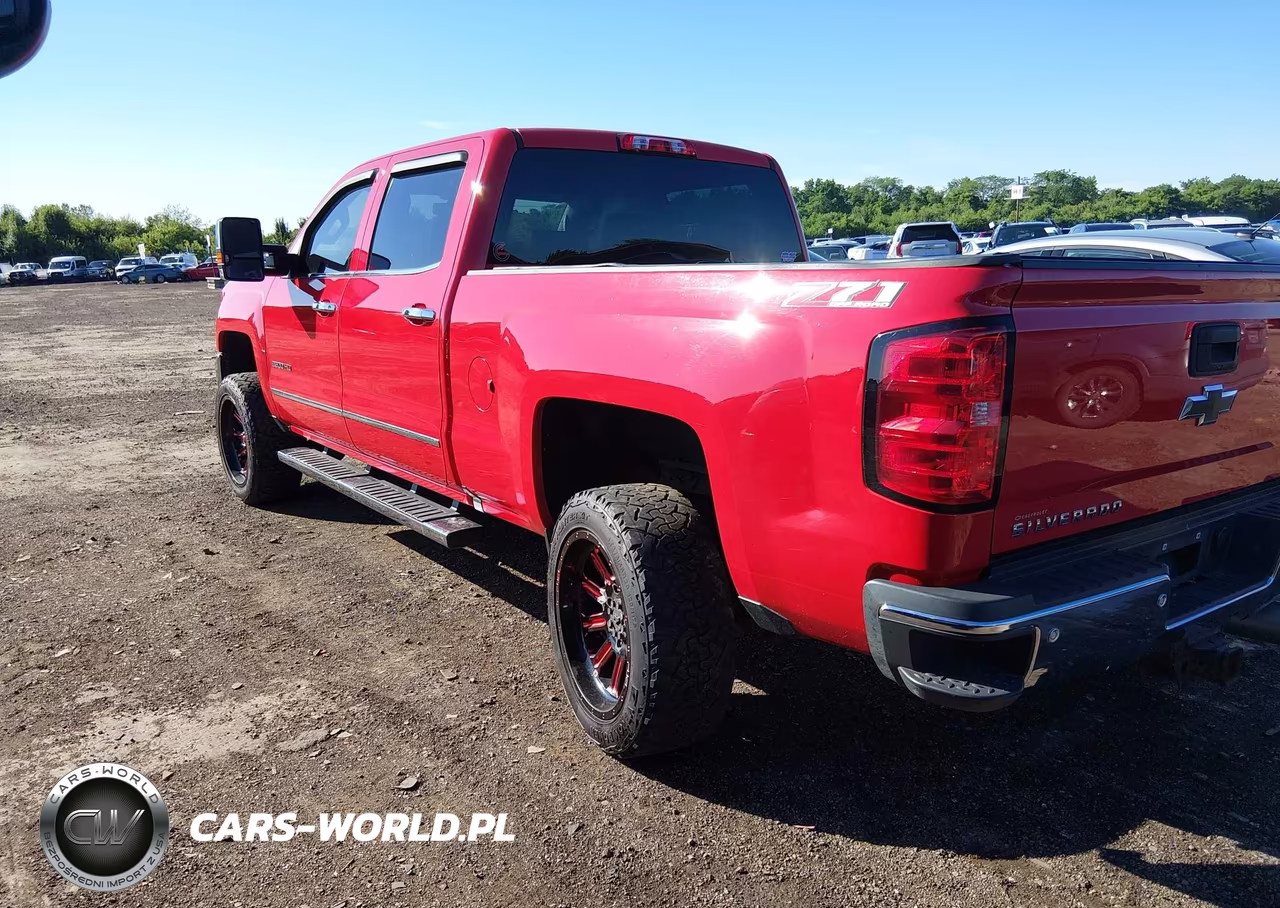 2018 Chevrolet Silverado 2500Hd Ltz VIN:1GC1KWEY7JF191656 - 3