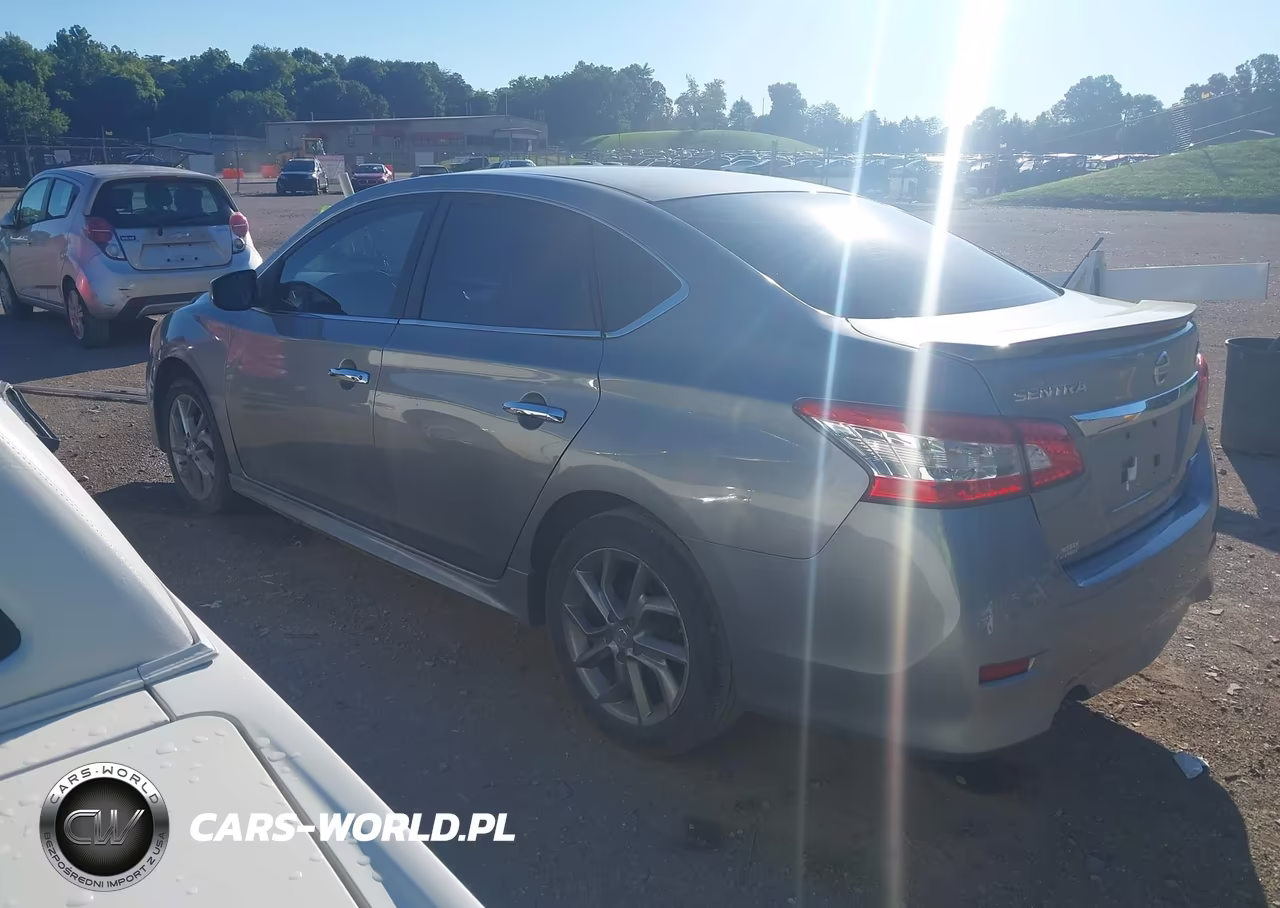 2014 Nissan Sentra Sr VIN:3N1AB7AP5EY286513 - 3