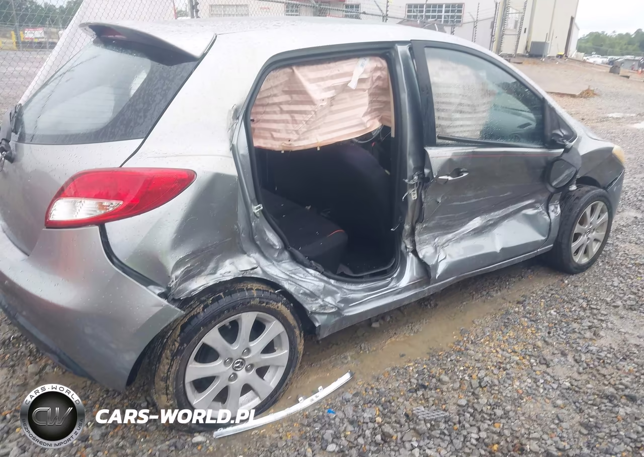 2013 Mazda Mazda2 Touring VIN:JM1DE1LY3D0160728 - 6