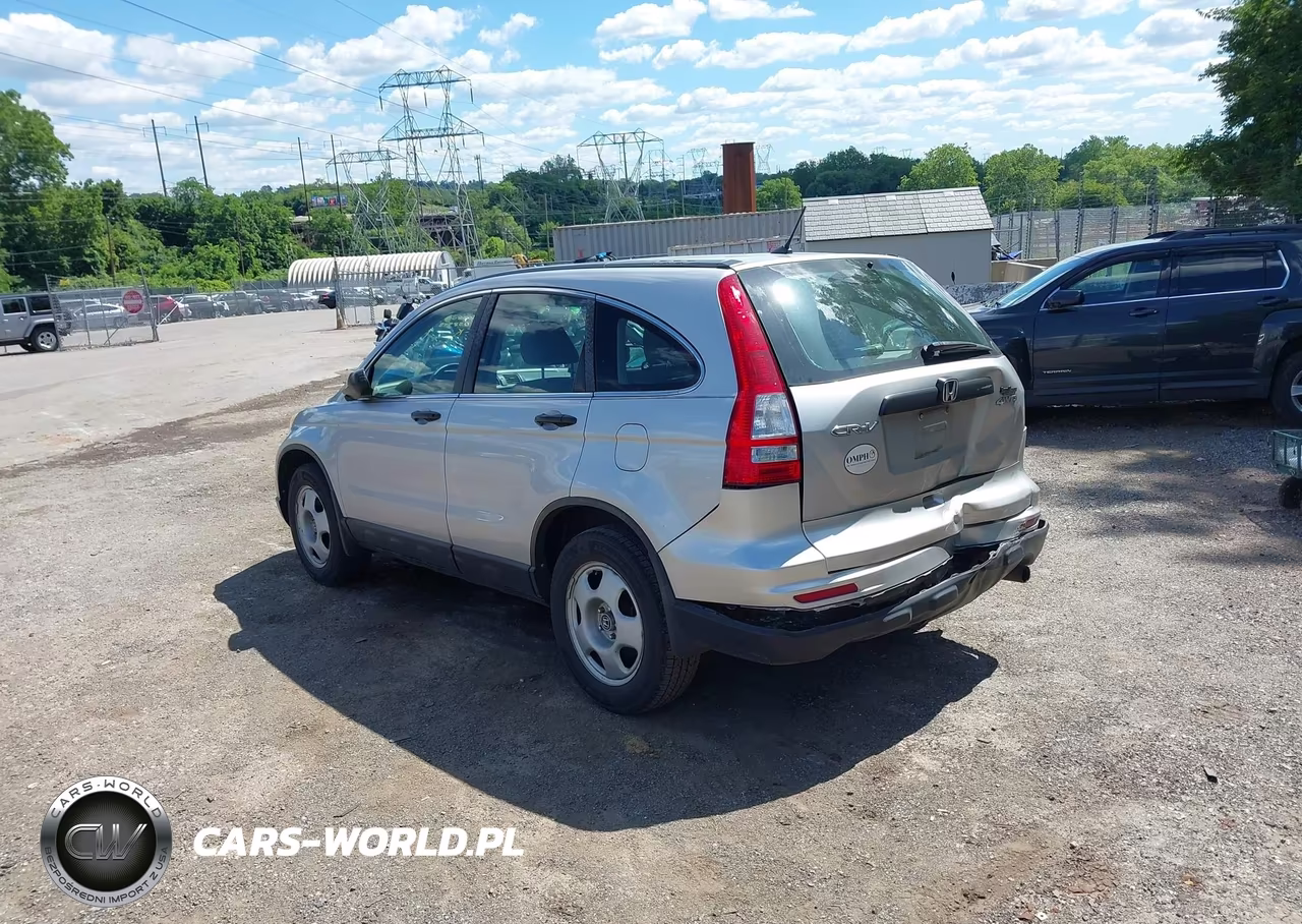 2011 Honda Cr-V Lx VIN:5J6RE4H38BL038943 - 3