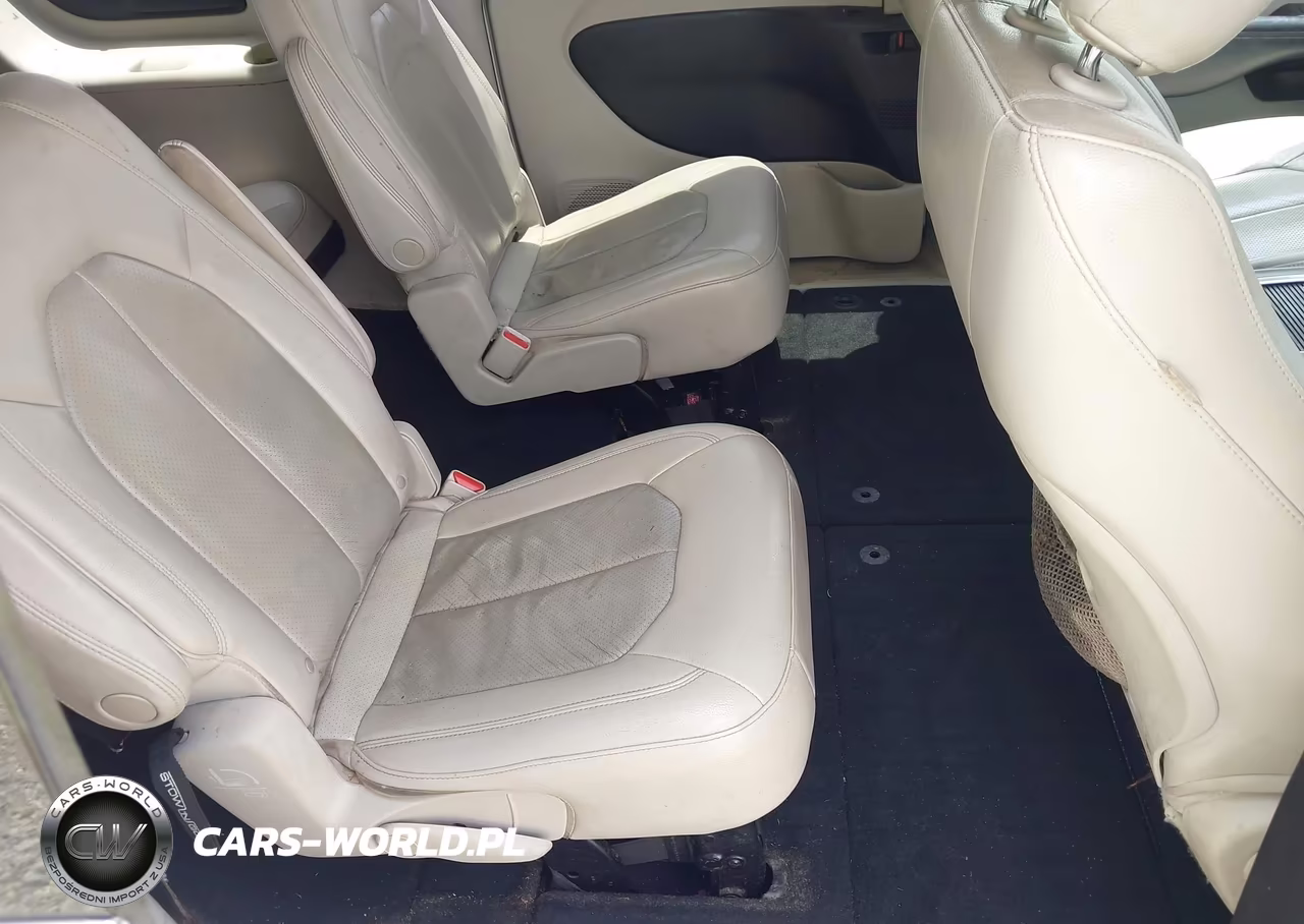 2021 Chrysler Pacifica Touring L VIN:2C4RC1BG0MR542130 - 8