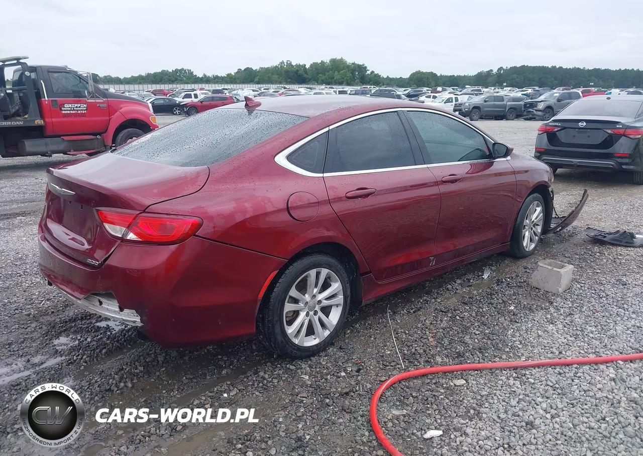 2016 Chrysler 200 Limited VIN:1C3CCCAB0GN138953 - 4
