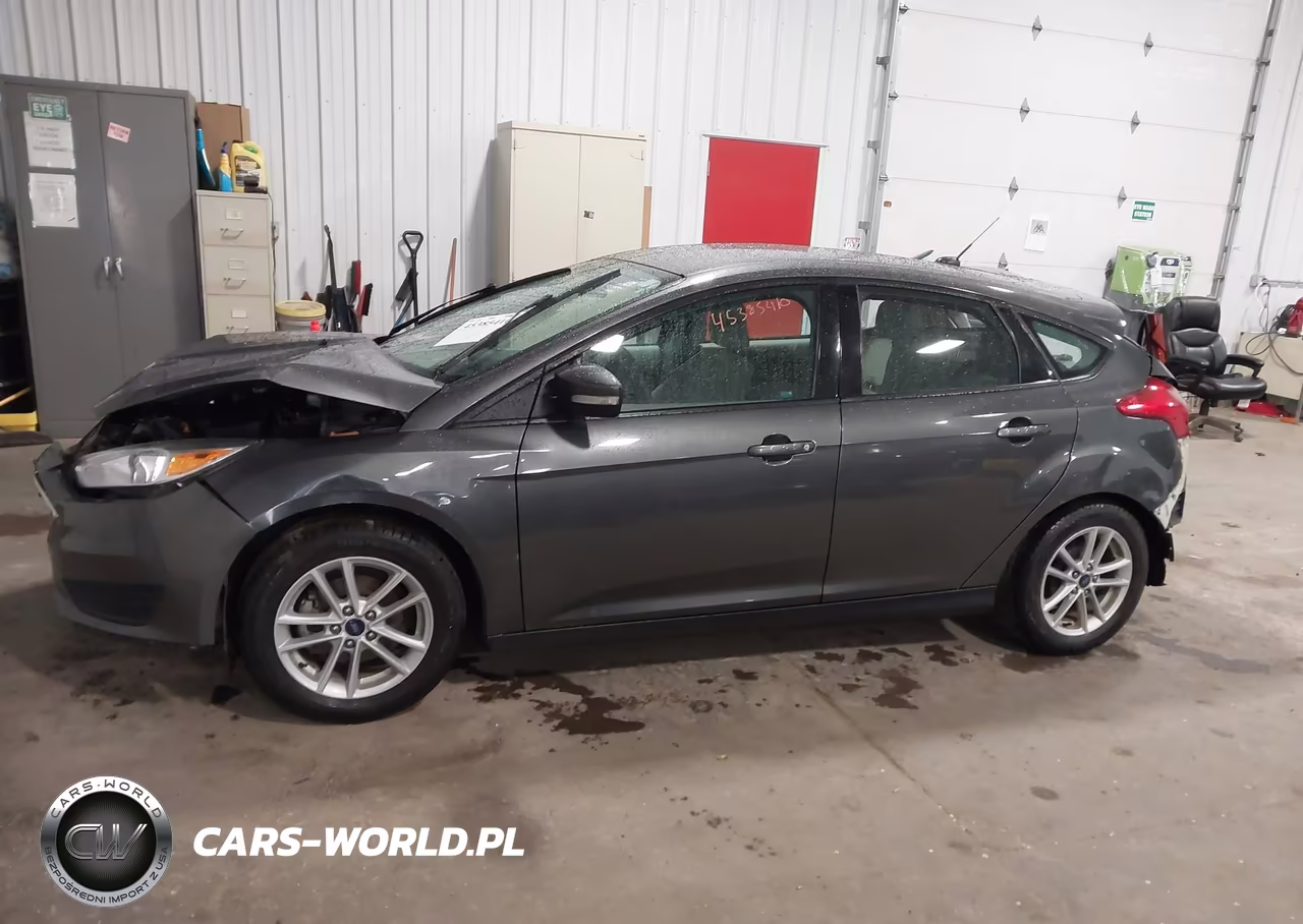 2017 Ford Focus Se VIN:1FADP3K2XHL247913 - 13