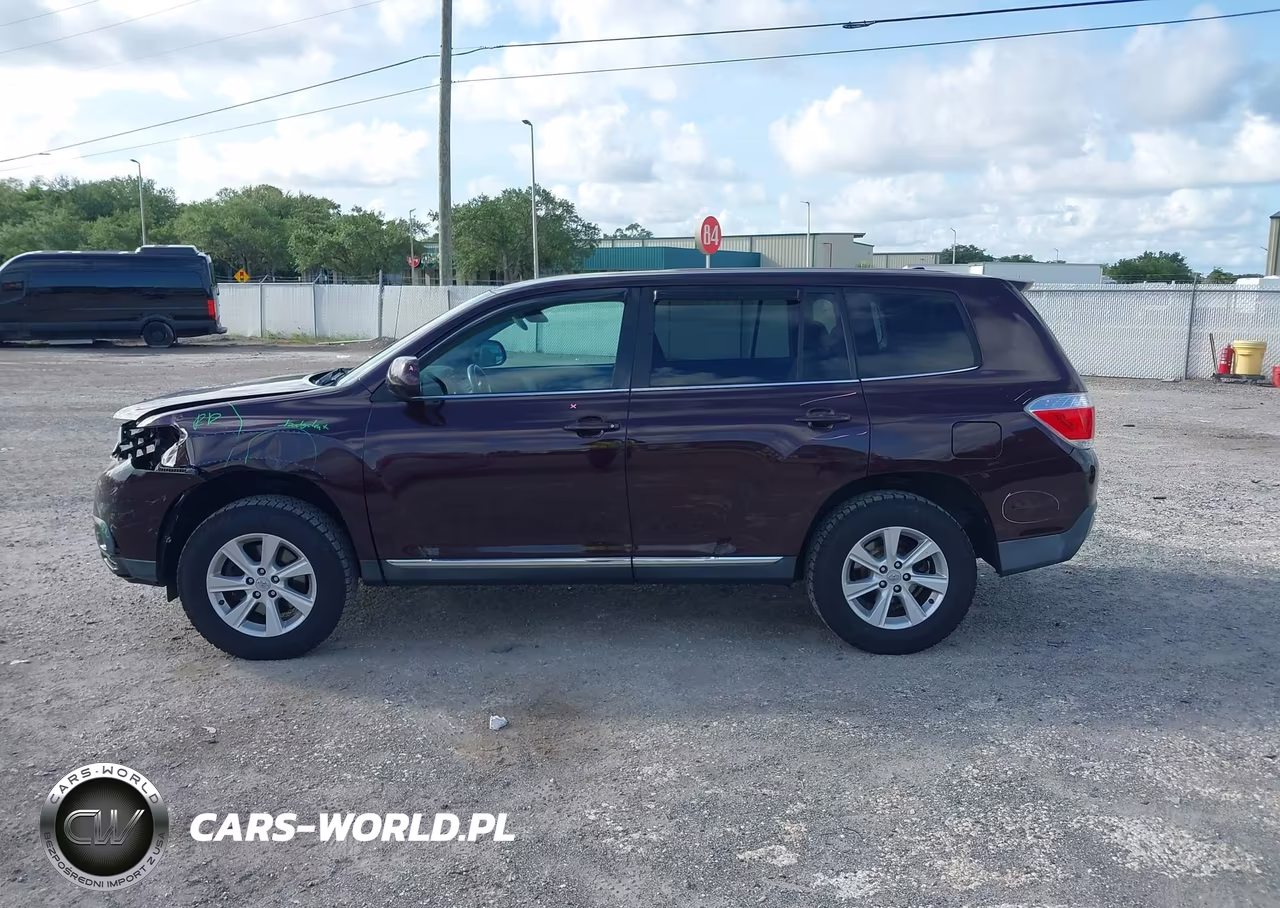 2011 Toyota Highlander Base V6 VIN:5TDZK3EH8BS041879 - 14