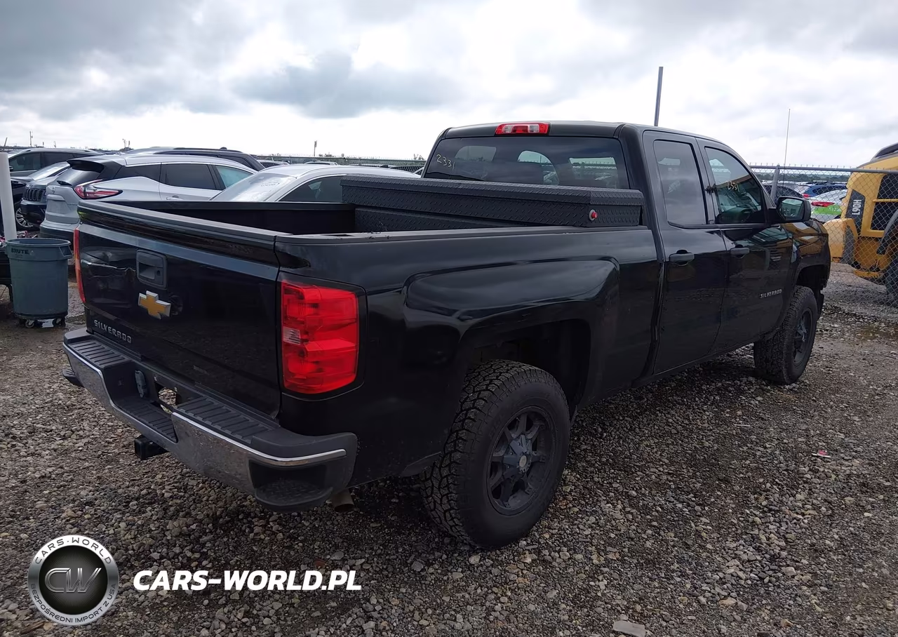 2015 Chevrolet Silverado 1500 Ls VIN:1GCRCPEH5FZ199086 - 4