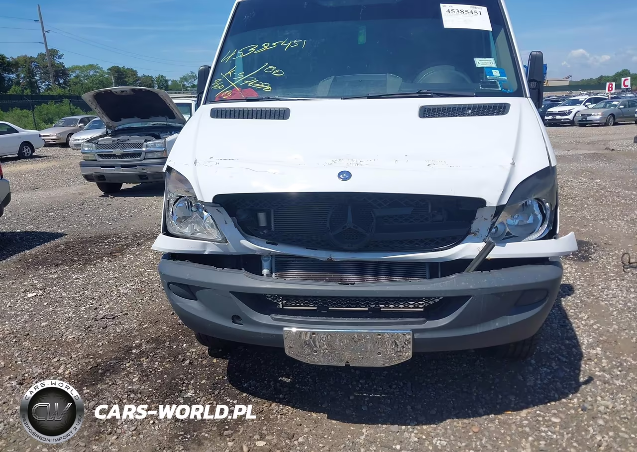 2011 Mercedes-Benz Sprinter 2500 Normal Roof VIN:WD3PE7CC0B5557490 - 6
