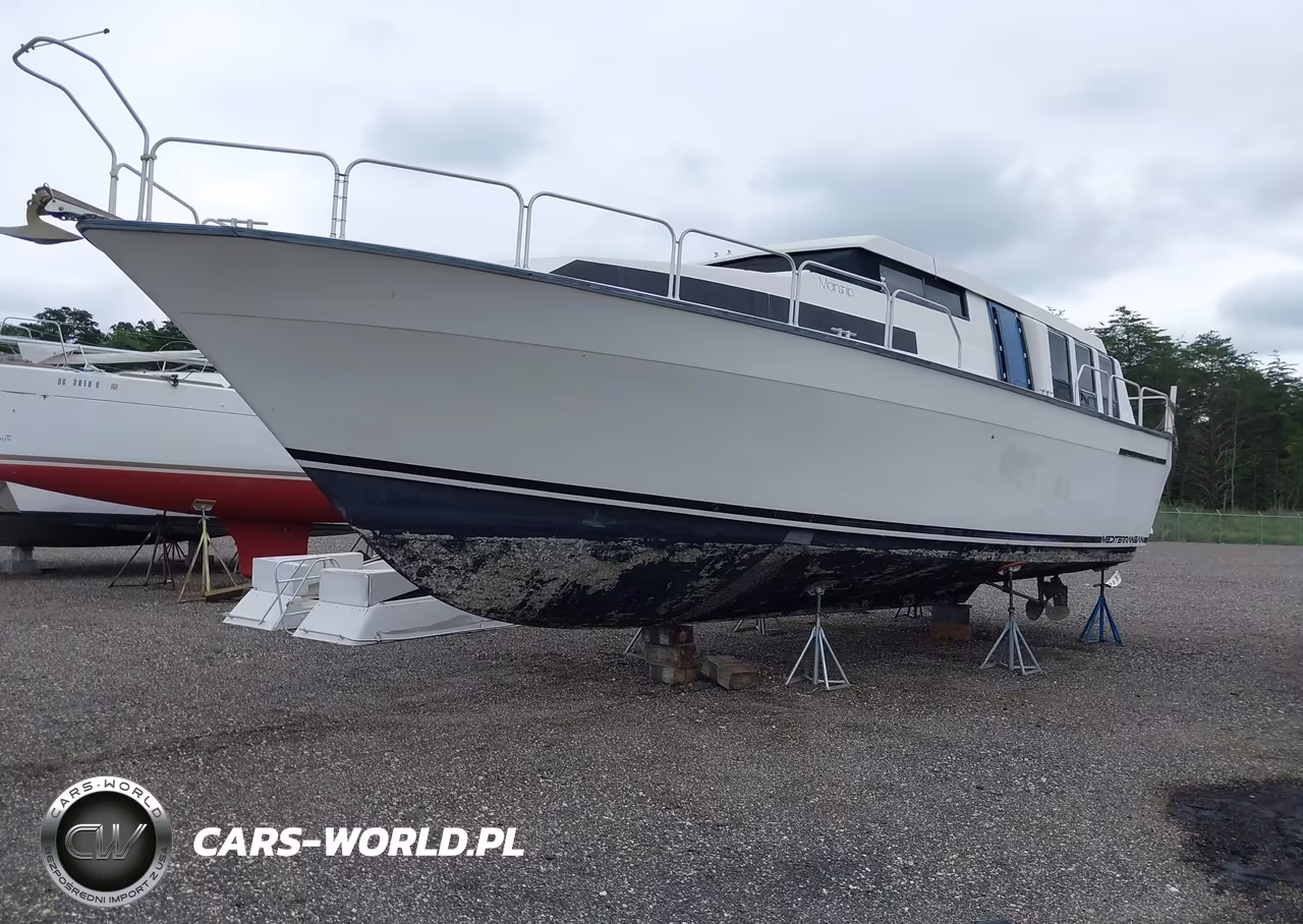 1989 Mainship 41' 3" VIN:MPC41076K889 - 2