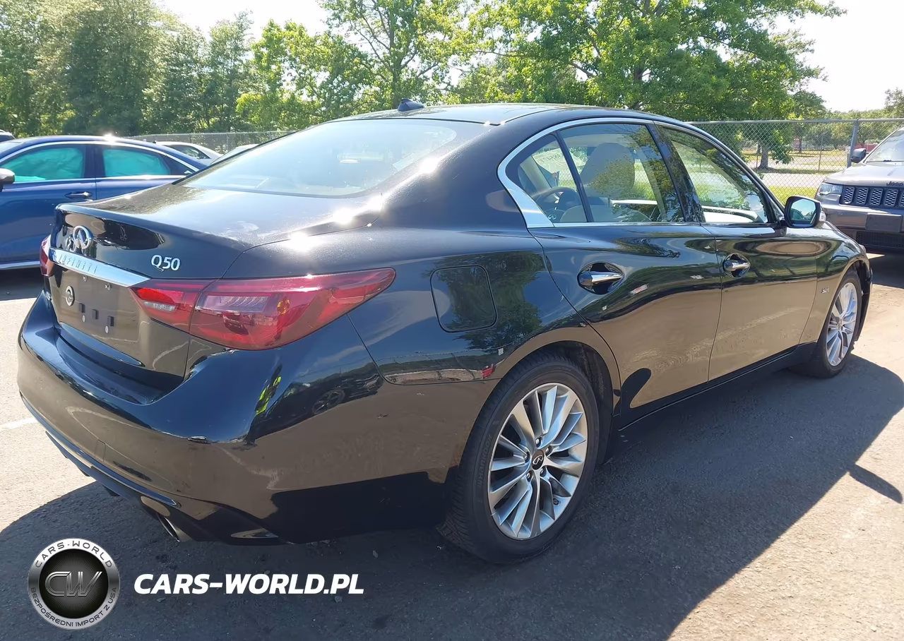 2019 Infiniti Q50 3.0T Luxe VIN:JN1EV7AR0KM594150 - 4