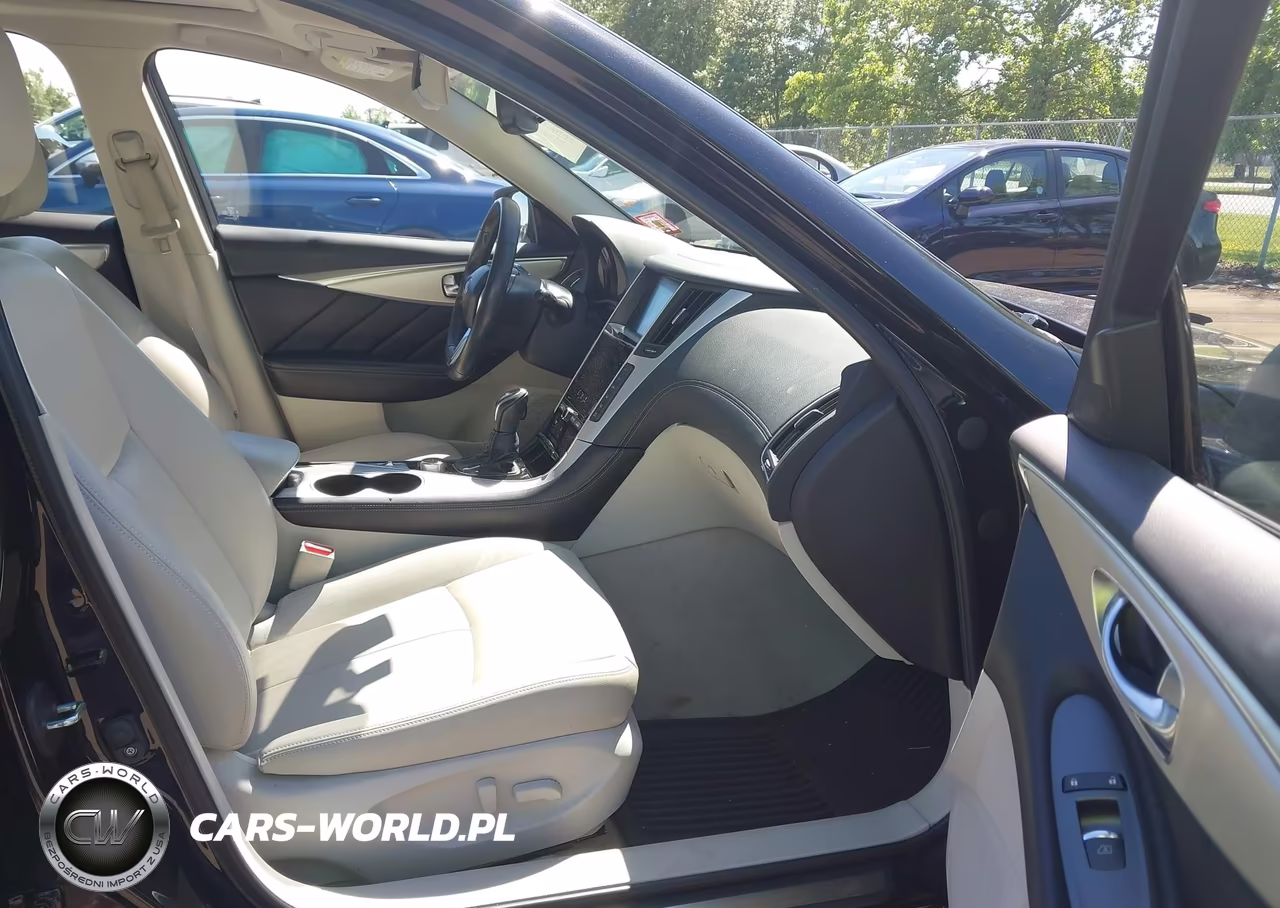 2019 Infiniti Q50 3.0T Luxe VIN:JN1EV7AR0KM594150 - 5