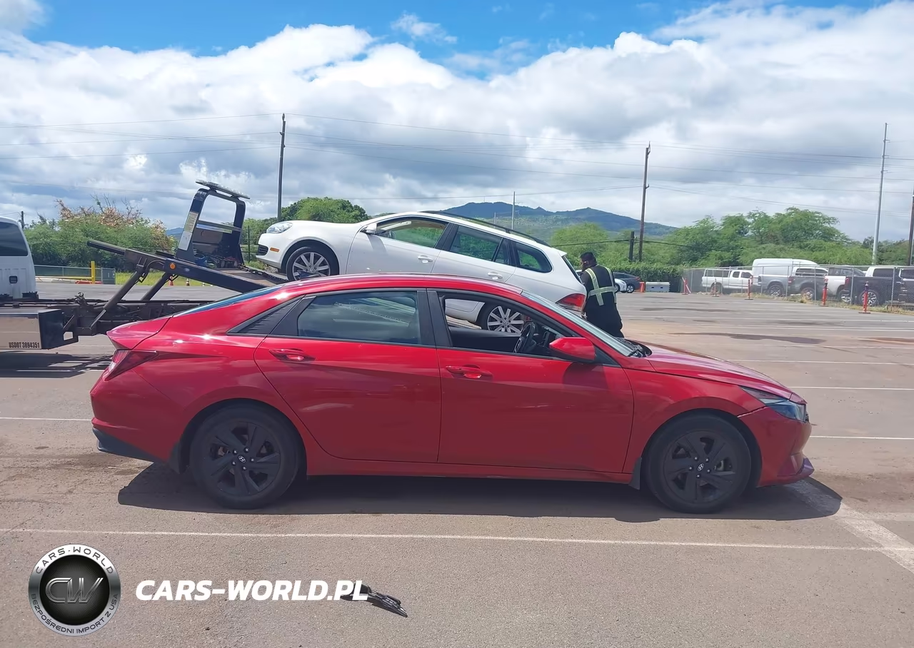 2022 Hyundai Elantra Sel VIN:KMHLM4AG1NU310836 - 13