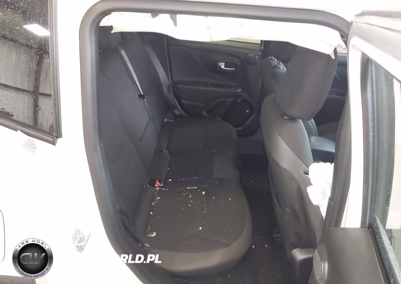 2019 Jeep Renegade Latitude VIN:ZACNJABB2KPJ88778 - 8
