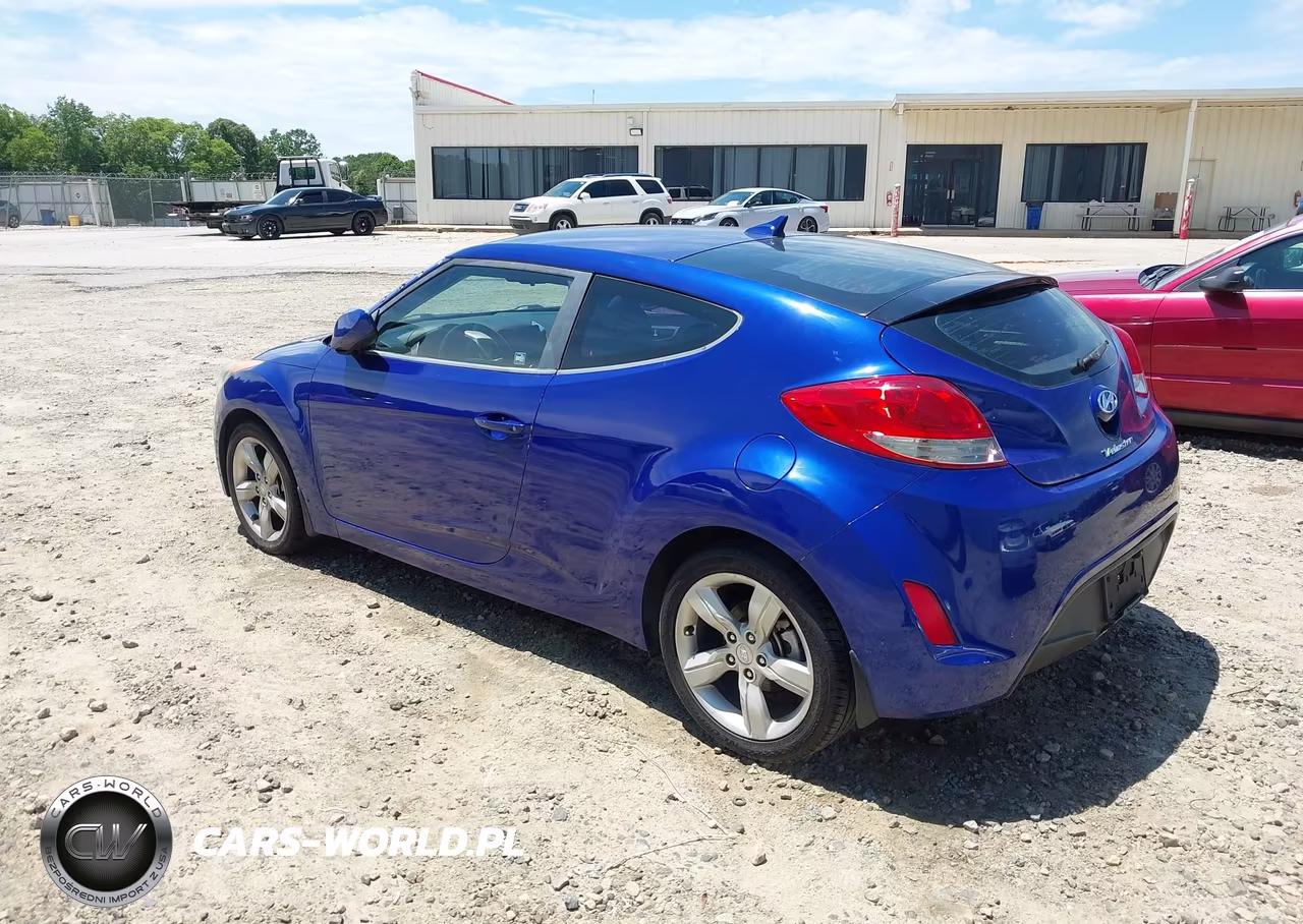 2012 Hyundai Veloster Base W-Black VIN:KMHTC6ADXCU020709 - 3