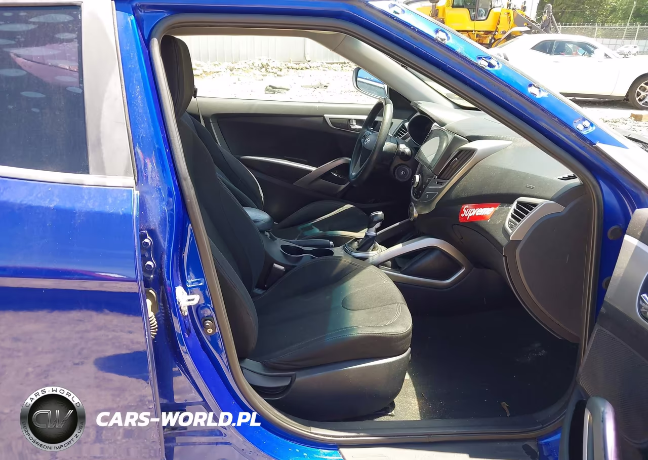 2012 Hyundai Veloster Base W-Black VIN:KMHTC6ADXCU020709 - 5
