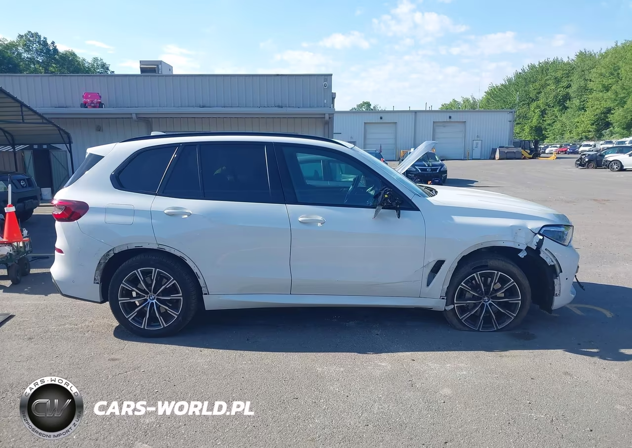 2022 BMW X5 xDrive40I VIN:5UXCR6C04N9L11529 - 13