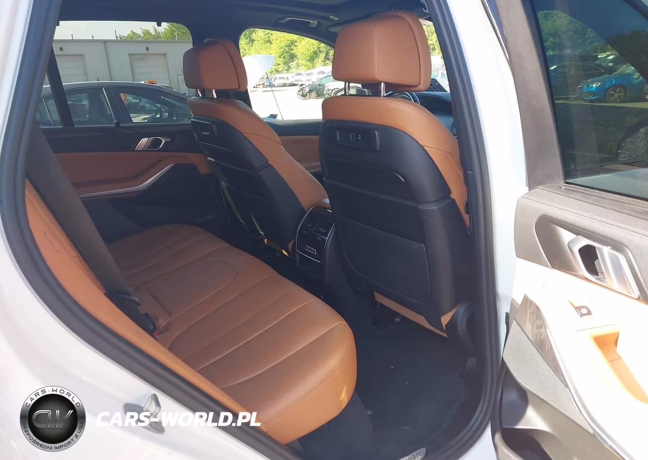 2022 BMW X5 xDrive40I VIN:5UXCR6C04N9L11529 - 8