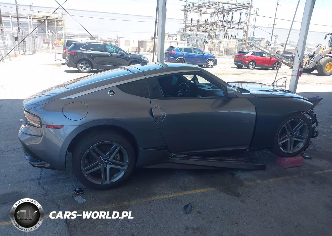 2024 Nissan Z Sport Manual VIN:JN1BZ4AH7RM367237 - 13